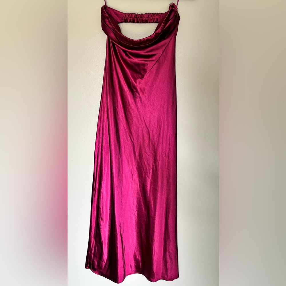 Elegant Fuchsia Strapless Maxi Dress